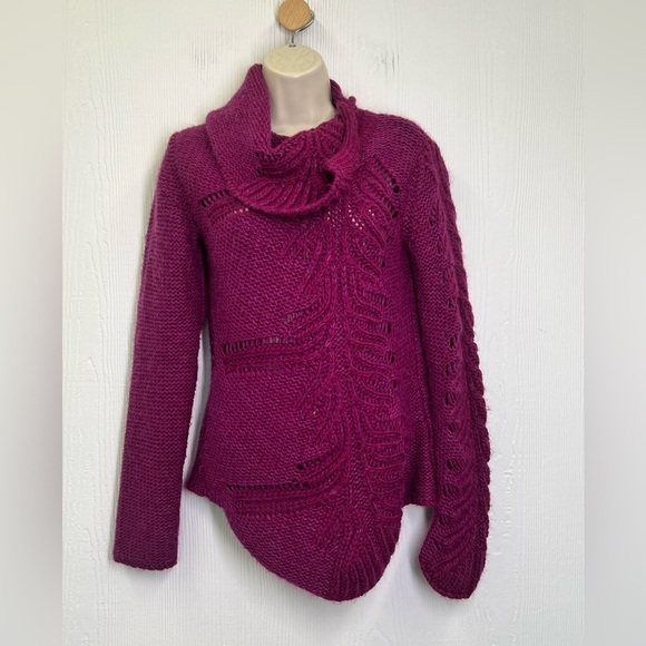 United Colors Of Benetton Sweaters - United Colors Of Benetton - Vintage Fuchsia Open Knit Turtleneck Sweater Size S